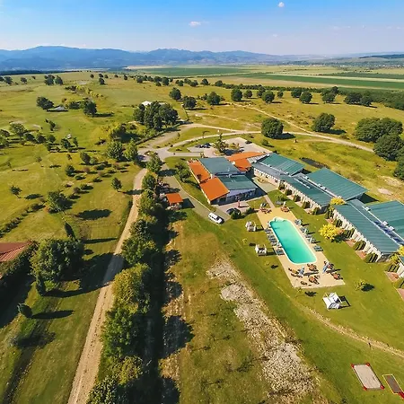 Szálloda Golf Pianu Alsópián